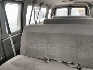 Ford E350 2010 Blue