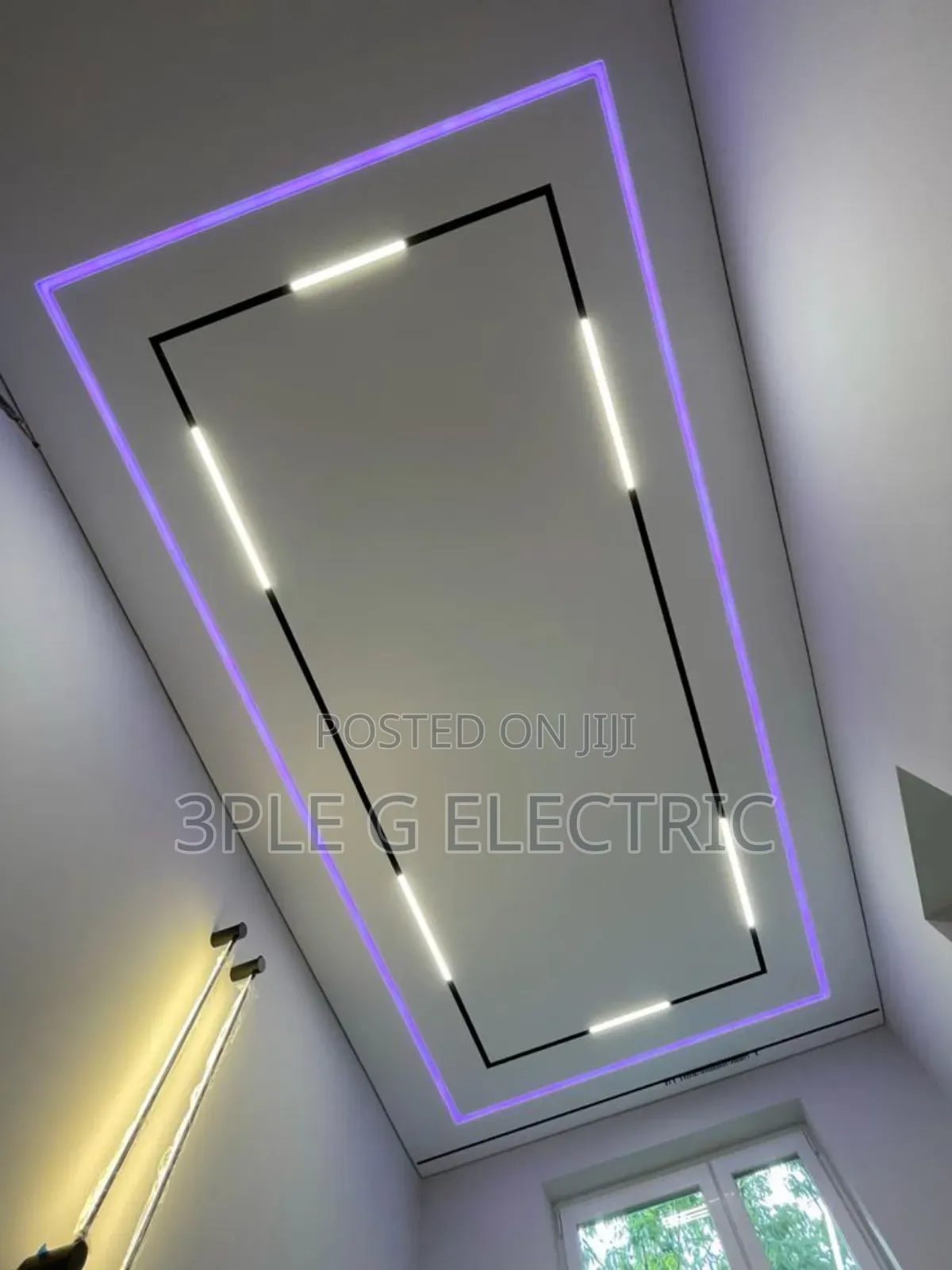 Minimalist Magnetic Track Light