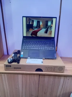 New Laptop Lenovo IdeaPad 720S 8GB Intel Celeron SSD 512GB