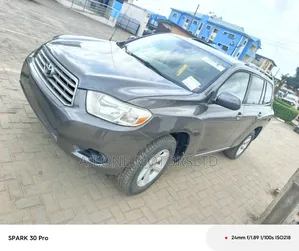 Toyota Highlander 4x4 2008 Green