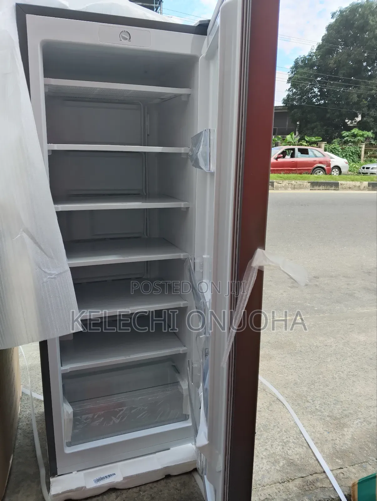 Hisense Upright Freezer With 6 Steps