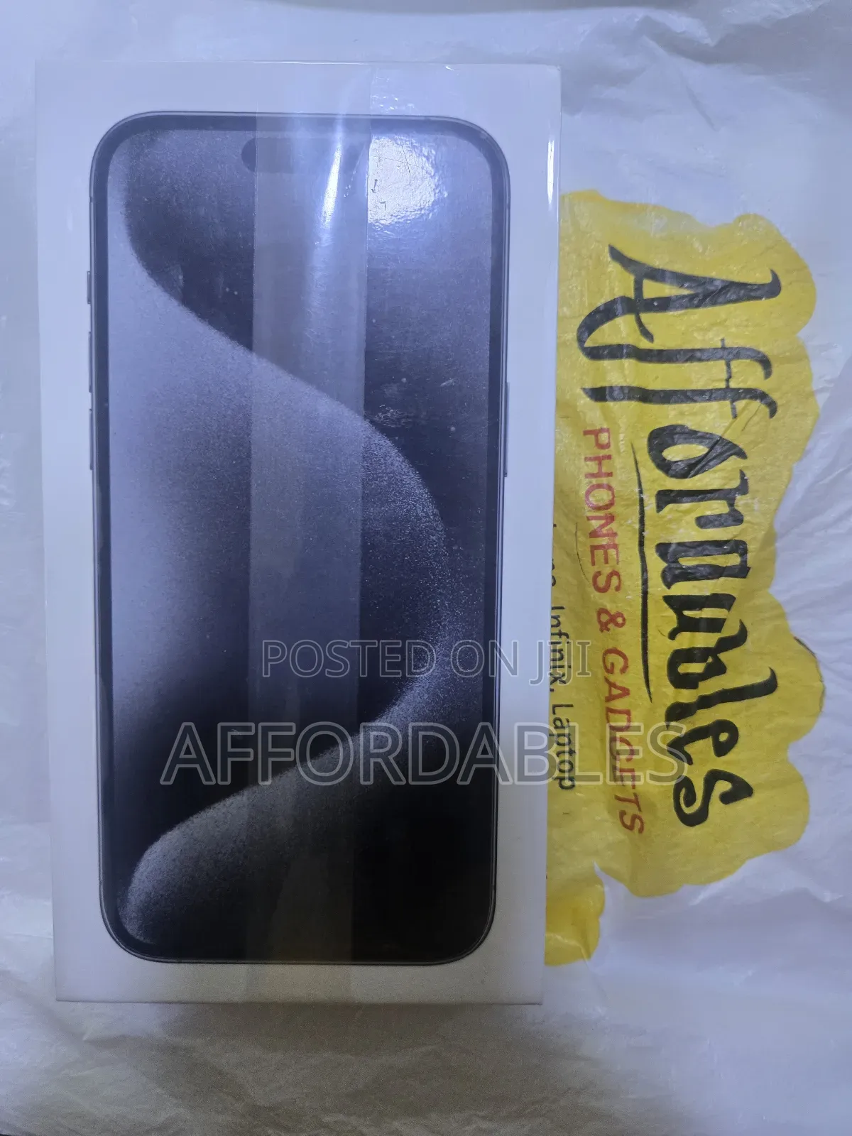 New Apple iPhone 15 Pro Max 256 GB Black