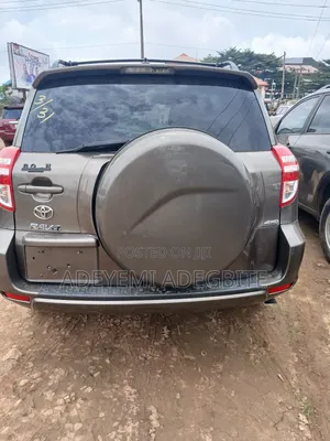 Toyota RAV4 2012 Gray