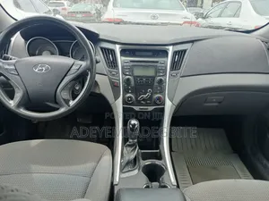 Hyundai Sonata 2012 Silver