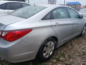 Hyundai Sonata 2012 Silver