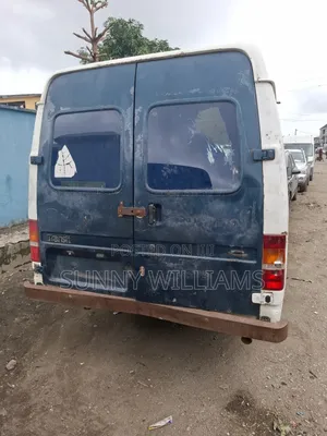 Ford Transit 1998 White