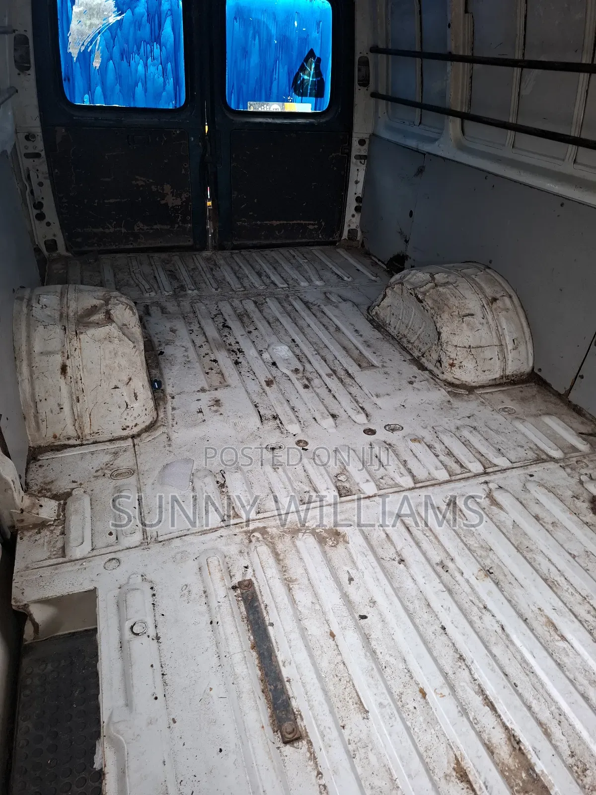 Ford Transit 1998 White