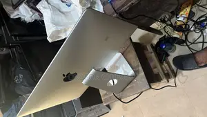 Desktop Computer Apple iMac 8GB Intel Core I5 HDD 500GB