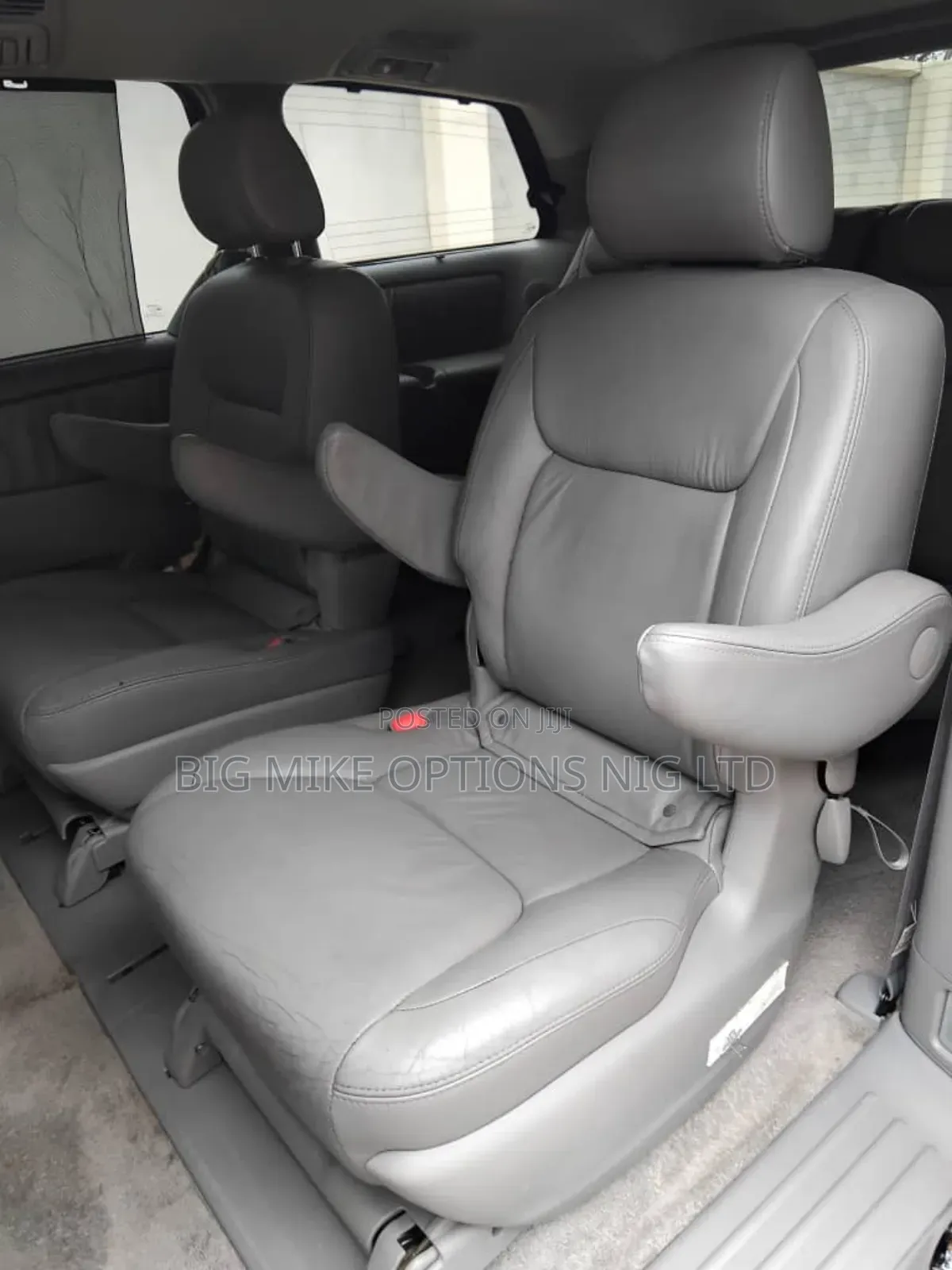 Toyota Sienna 2005 Gray