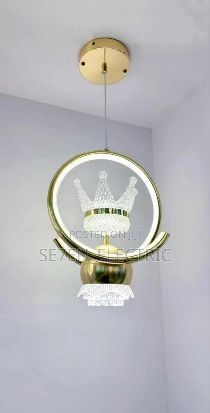 Dropping Chandelier Light 106