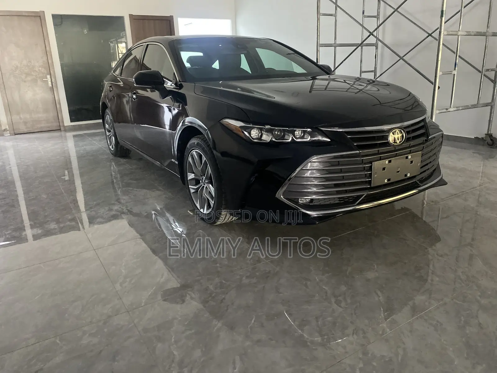 Toyota Avalon 2020 Black