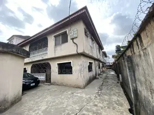 3bdrm Block of Flats in Ago Palace for sale