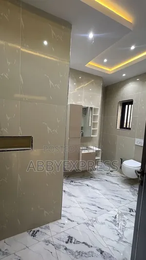 4bdrm Duplex in Oluyole, Ibadan for sale