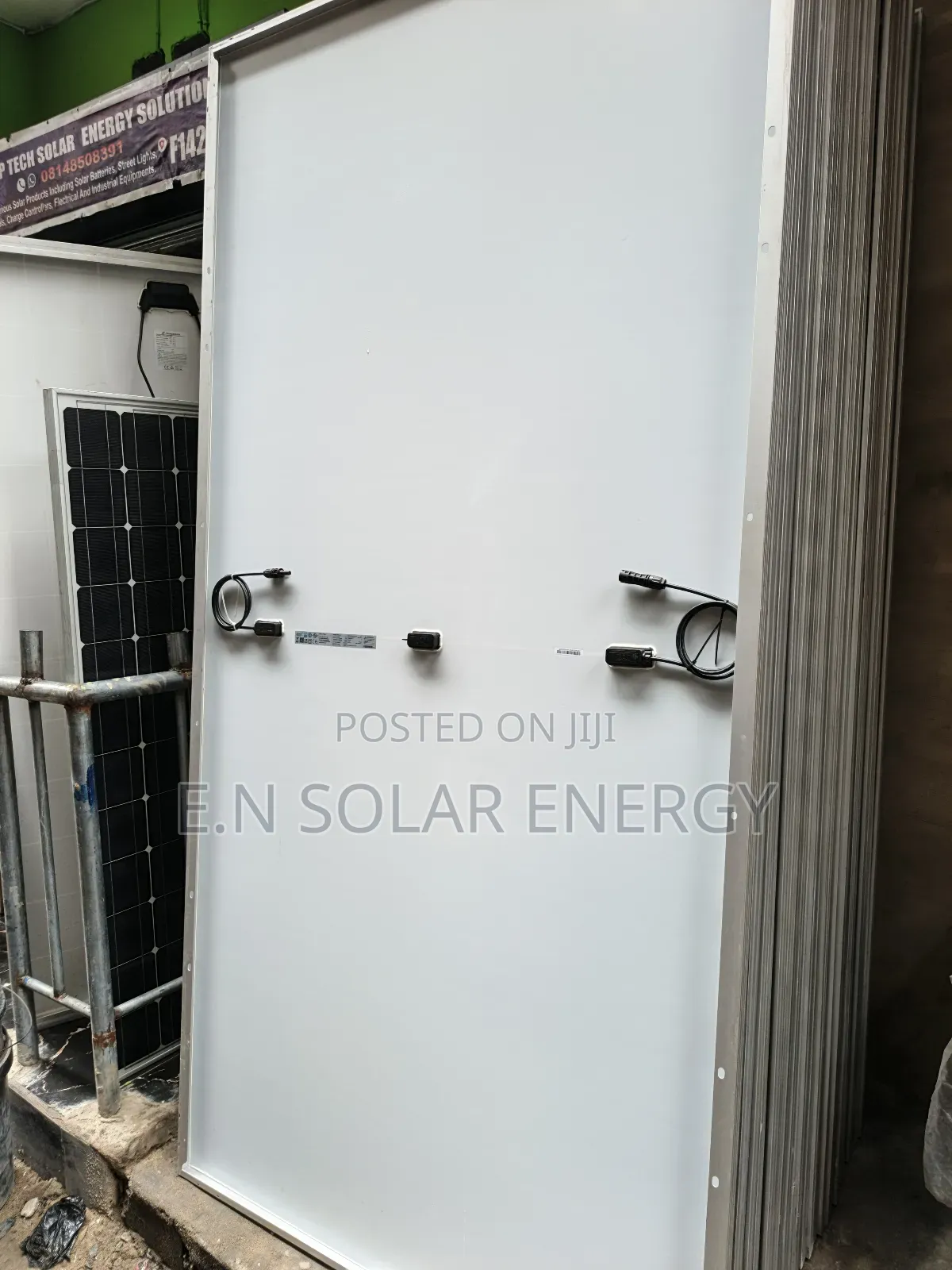 Jinko 600watts Solar Panel Available Now