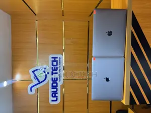 Laptop Apple MacBook Pro 2020 16GB Intel Core I5 SSD 512GB