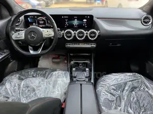 Mercedes-Benz GLA-Class 2023 Black