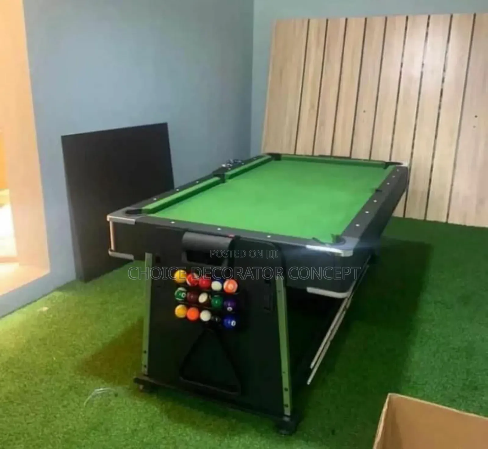 Modern Folding Pool Table – Space-Saving Billiards Game Table