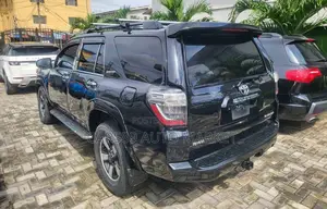 Toyota 4-Runner Limited V6 2009 Black