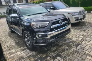 Toyota 4-Runner Limited V6 2009 Black
