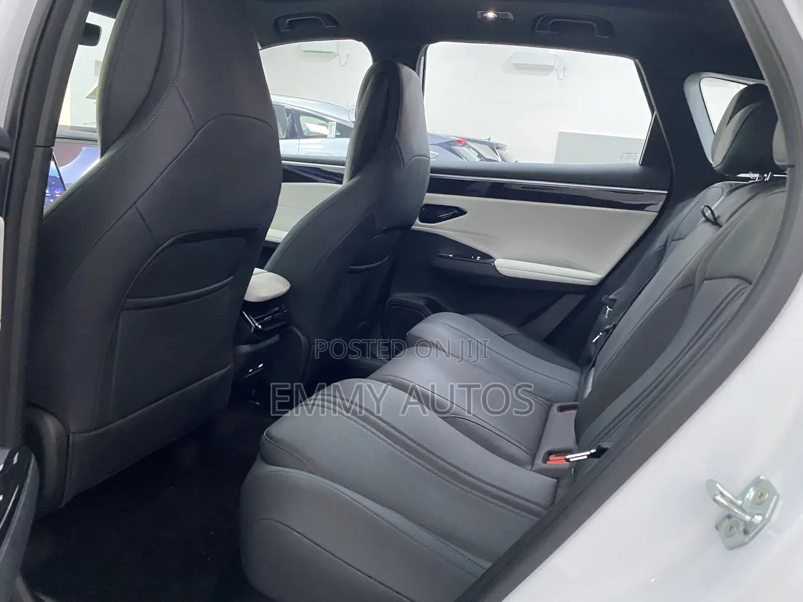New Geely Galaxy L7 2024 White