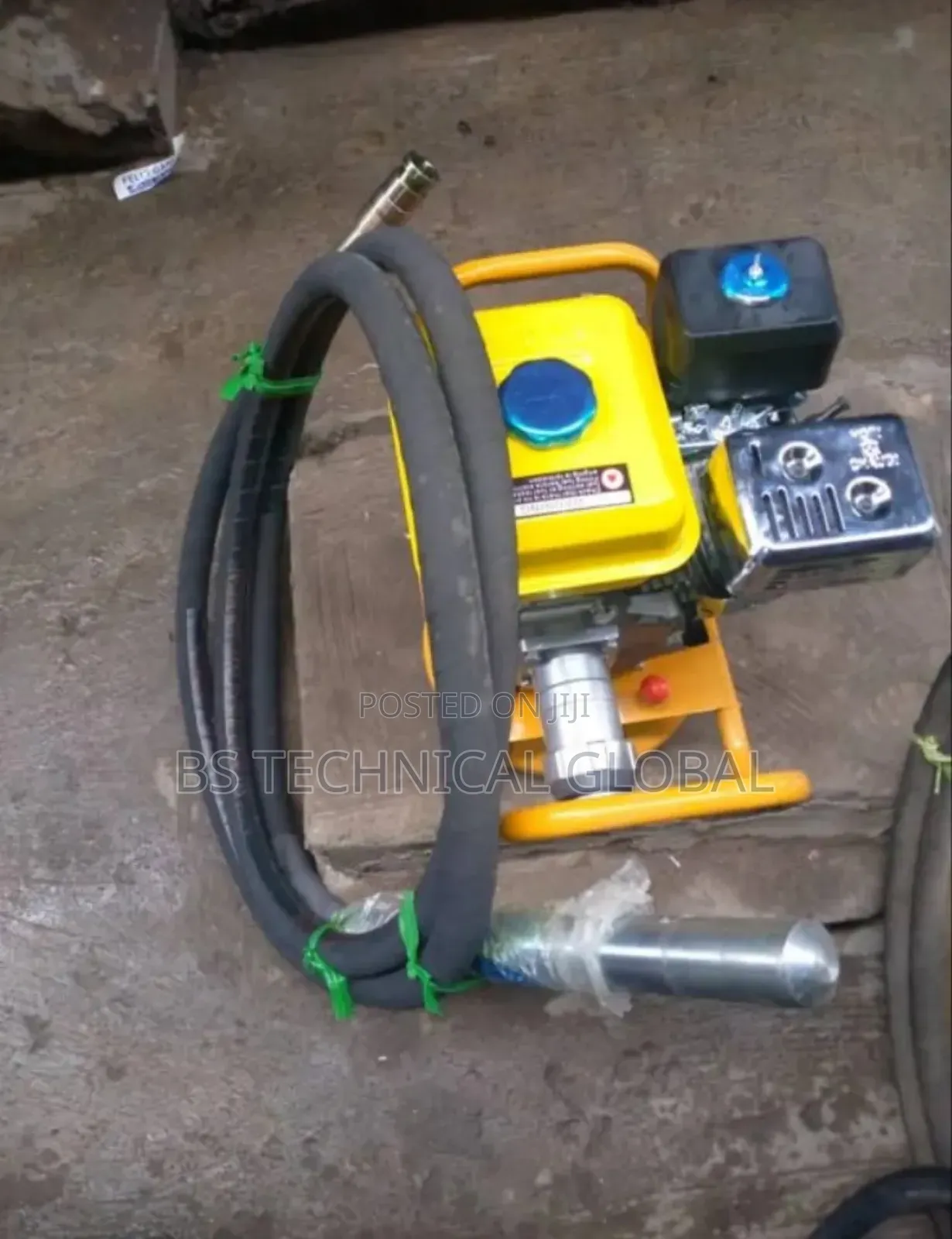 Honda Poker Vibrator Machine