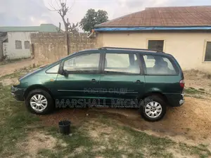 Volkswagen Transporter 2005 Green