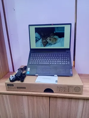 New Laptop Lenovo IdeaPad U310 8GB Intel Celeron SSD 256GB