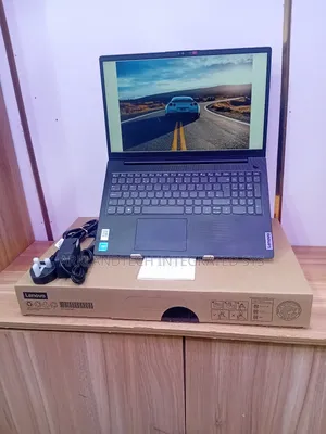 New Laptop Lenovo IdeaPad U310 8GB Intel Celeron SSD 512GB