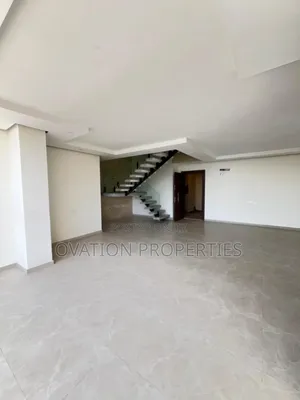 4bdrm Penthouse in Victoria Island for sale