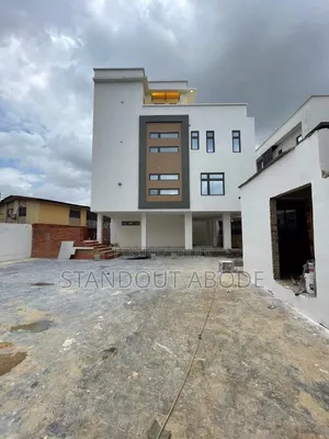 5bdrm Duplex in Inside Estate, Maryland for sale