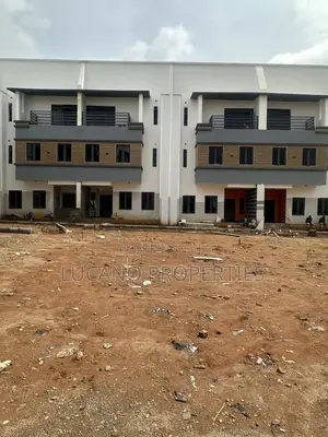4bdrm Townhouse/Terrace in Wuye District for sale