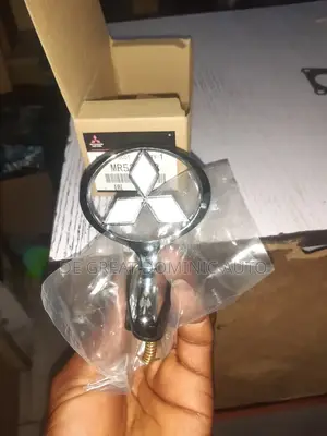Bonnet Logo for Mitsubishi Pajero New Model