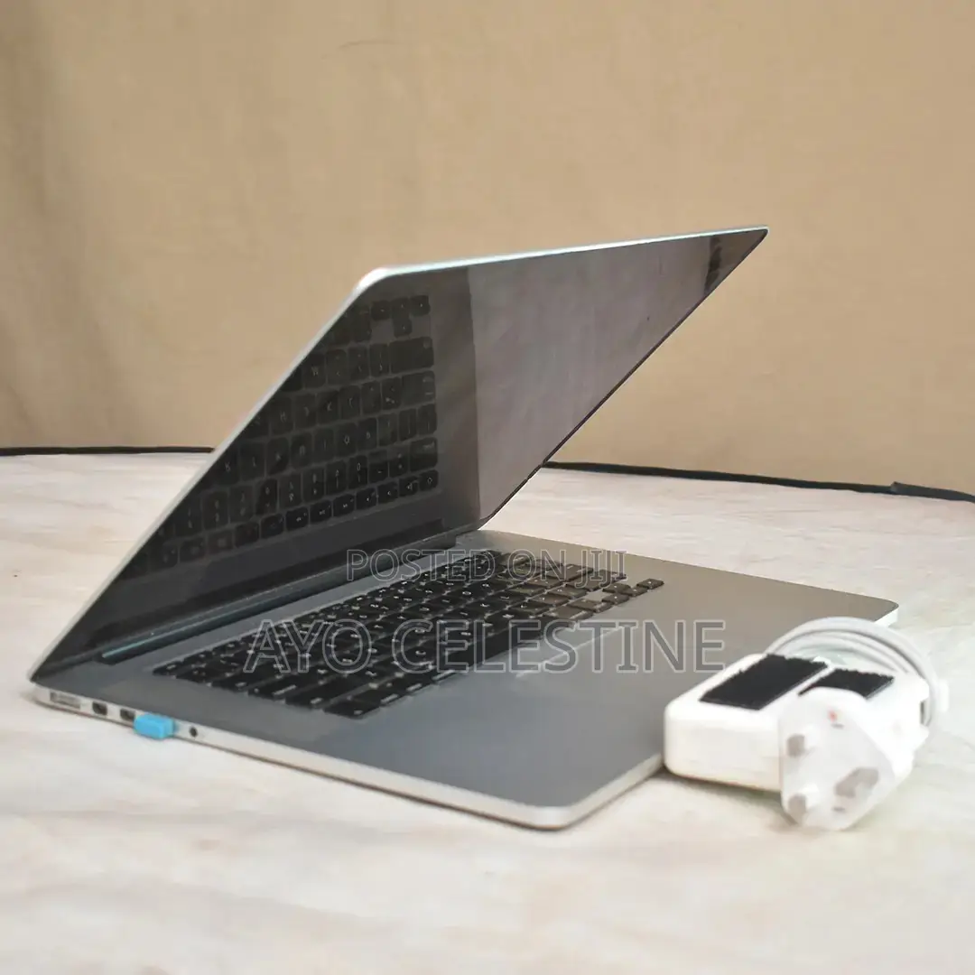 Rent a Projector Screen