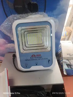 150 W Sms Solar Flood Light