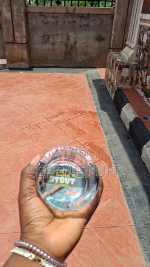 Premium Glass Ashtray – Sleek Durable