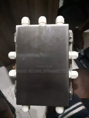 8ways Junction Box for Scale
