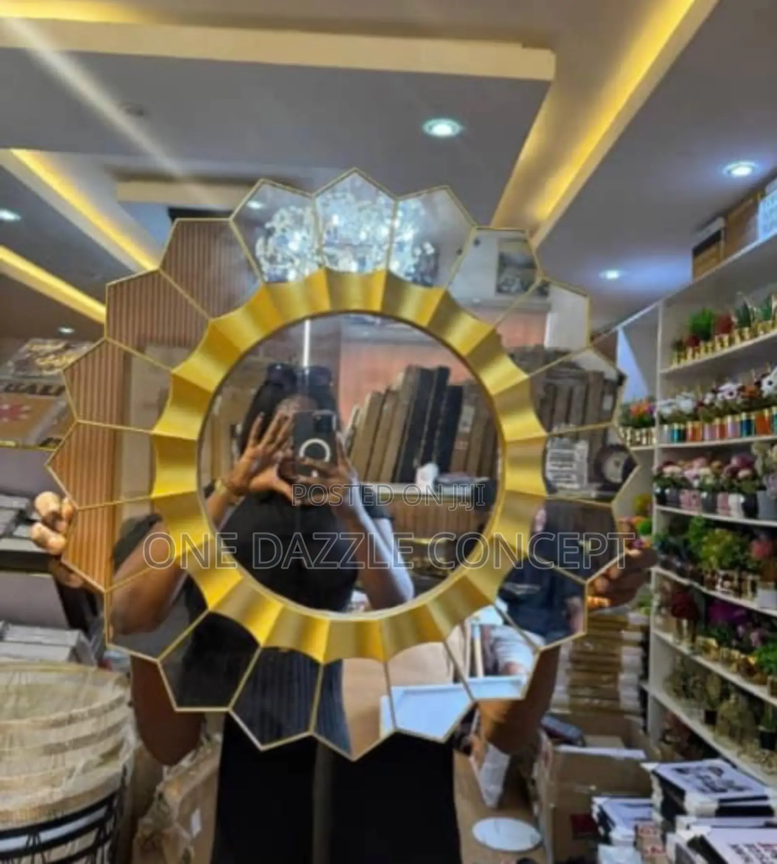 Luxe Radiance Mirror