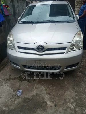 Toyota Corolla 2005 Silver