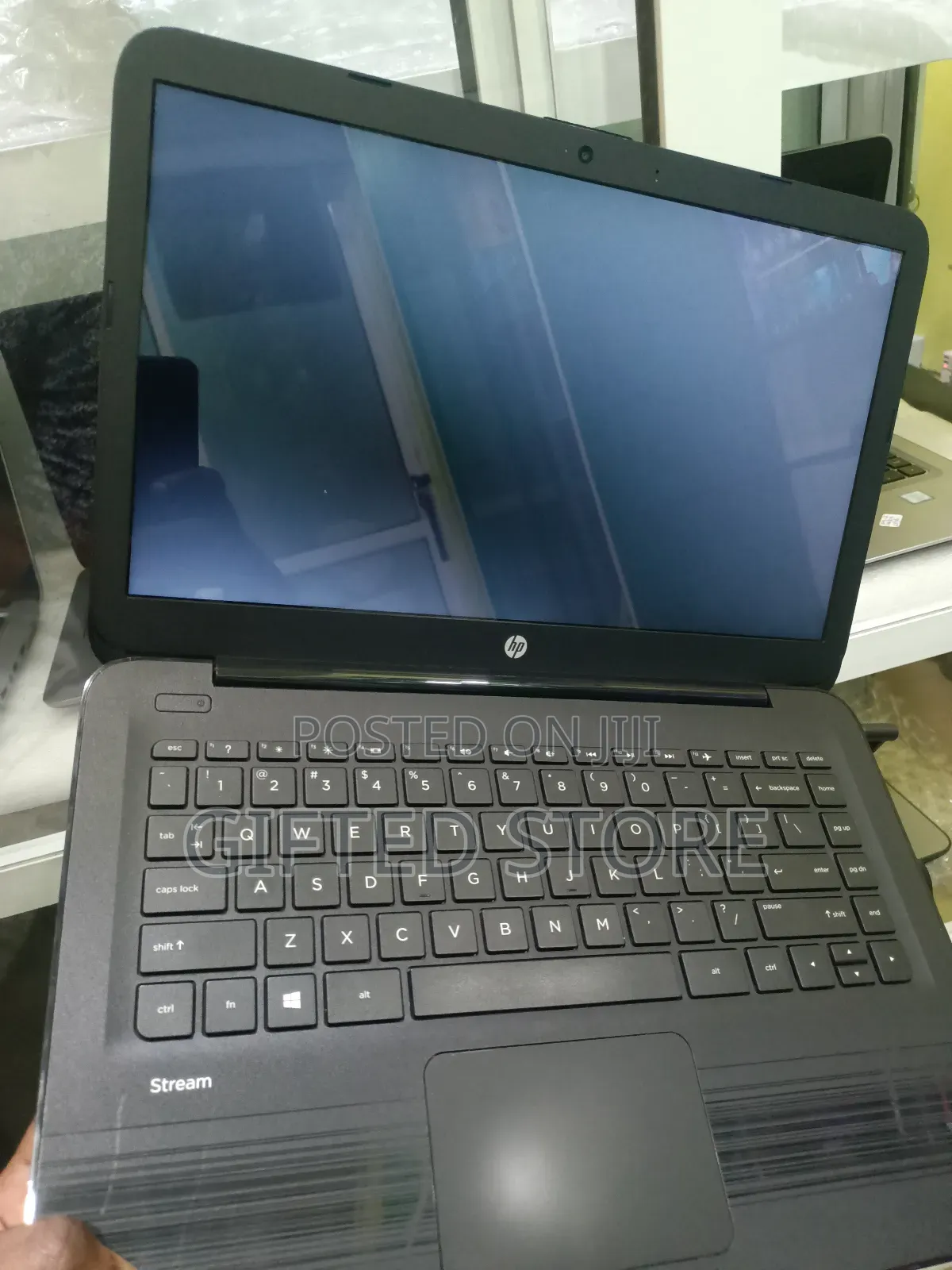 Laptop HP Stream 14 Pro G3 4GB Intel Celeron SSD 60GB