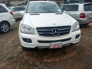 Mercedes-Benz M Class 2010 White
