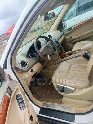 Mercedes-Benz M Class 2010 White