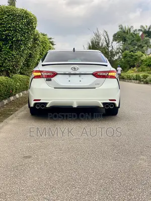 Toyota Camry XSE FWD 2020 White