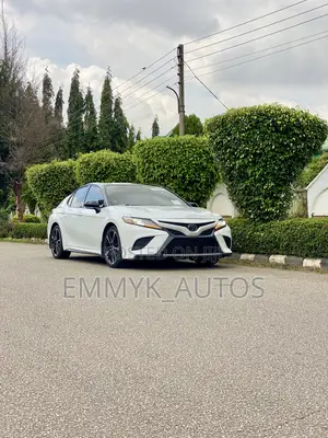 Toyota Camry XSE FWD 2020 White