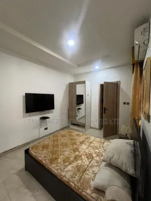 Studio Apartment in Chevron Estate for rent