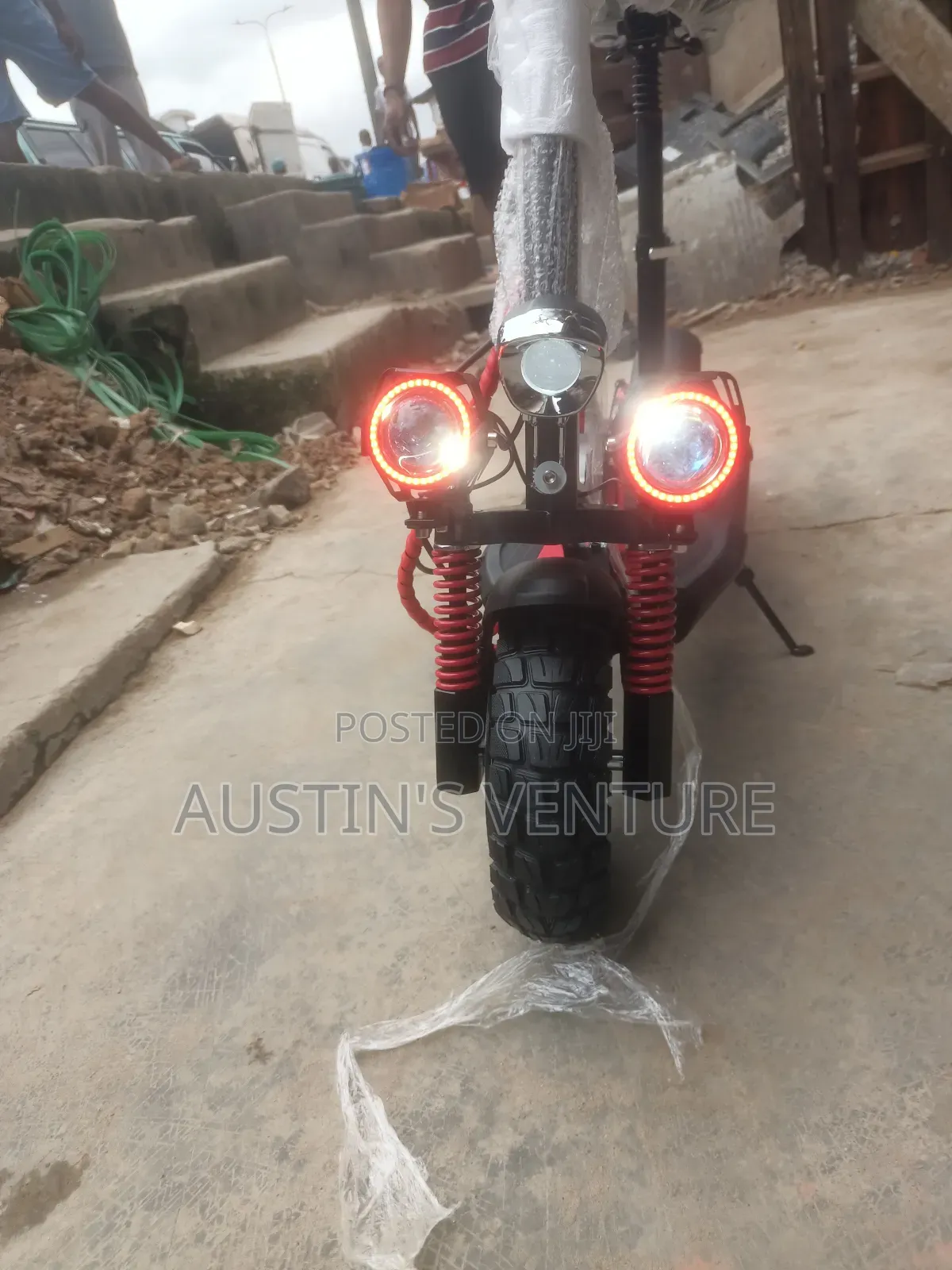 Brand New Electric Scooter 48 Volts 10ah Battery With Remote Control