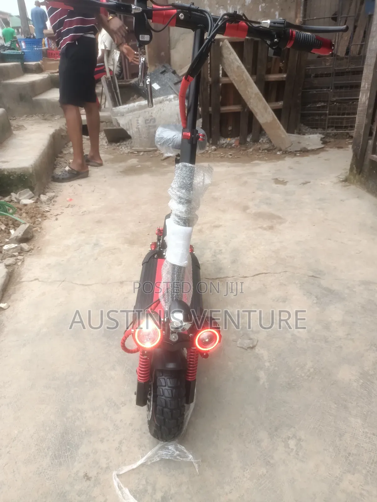 Brand New Electric Scooter 48 Volts 10ah Battery With Remote Control