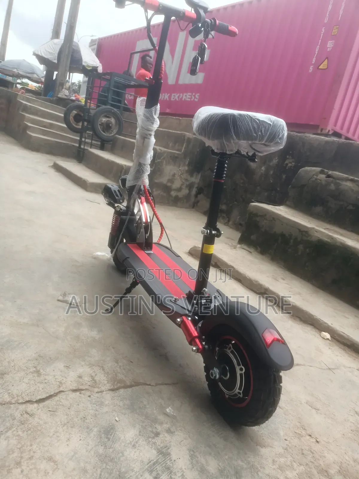 Brand New Electric Scooter 48 Volts 10ah Battery With Remote Control
