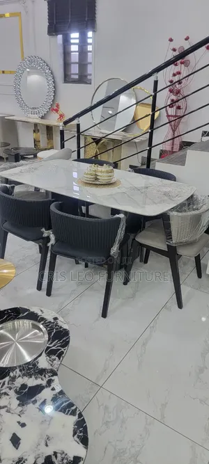 Dinning Table by 6