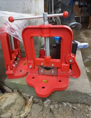 Pipe Vise.