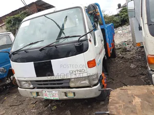 Toyota Dyna 2004 Model